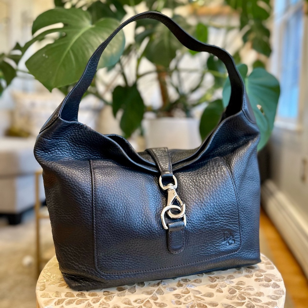 Dooney & Bourke Genuine Black Leather Shoulder Bag Vintage - Picture 7 of 11